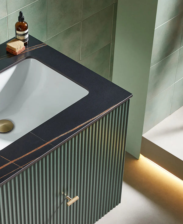 BARCELONA 24” FOREST GREEN BATHROOM VANITY ( WHITE/BLACK COUNTERTOP)