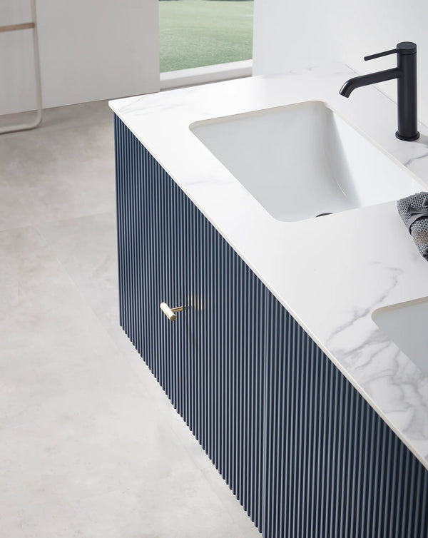 BARCELONA 60” DARK BLUE BATHROOM VANITY (WHITE/BLACK COUNTERTOP)