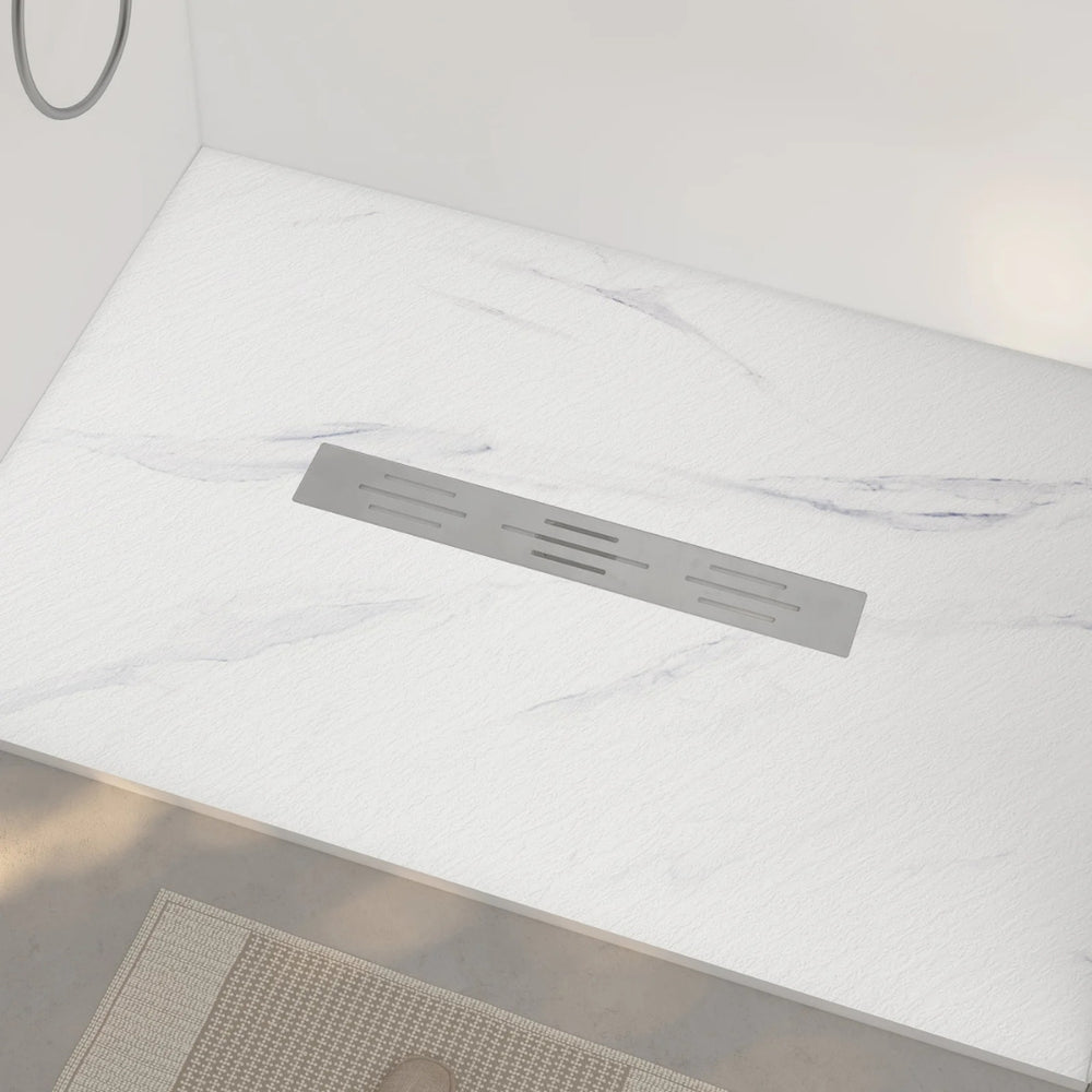 Center Drain Curbless ( CARRARA )